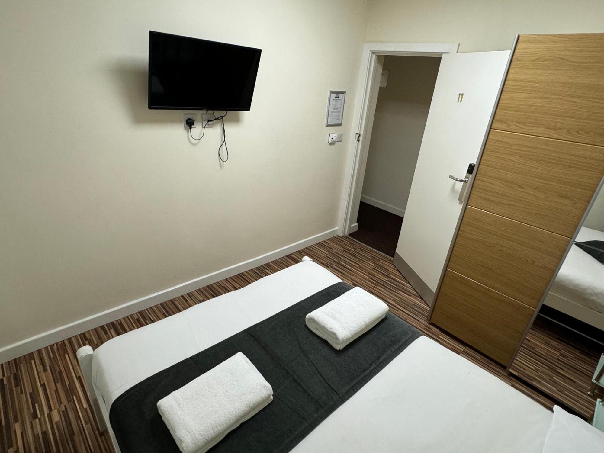 Namaste Palace Hotel NWI Buitenkant foto